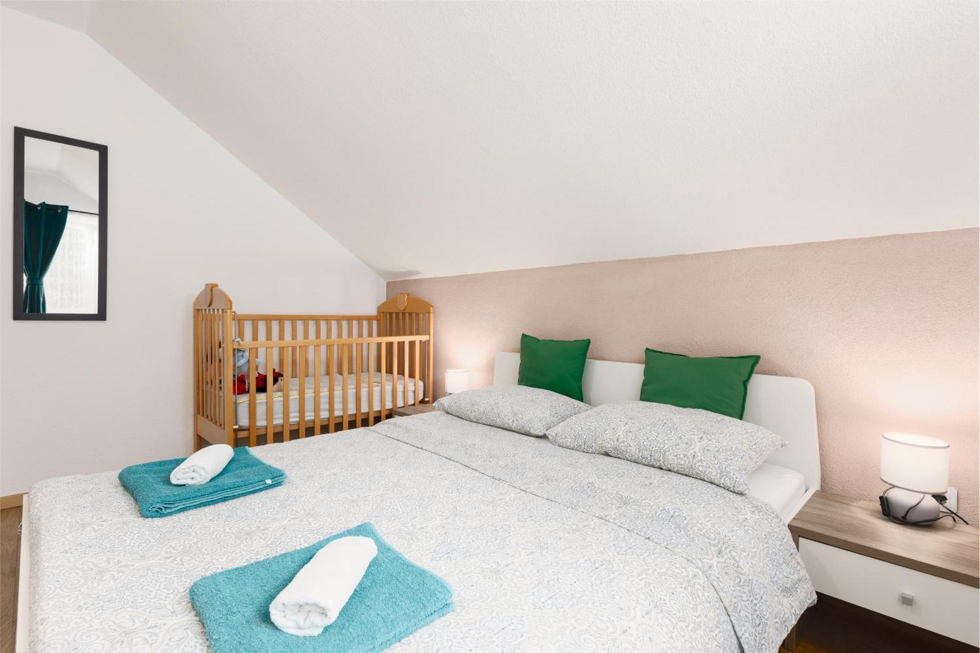 Apartman Rita スルニュ エクステリア 写真